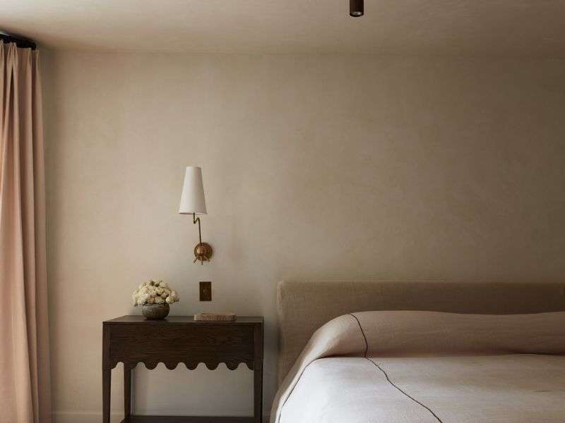 Venetian plaster ceiling and wall design with Lamundo