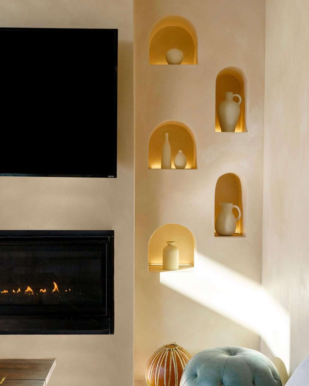 Your Guide To 4 DIY-Friendly Weekend Fireplace Makeovers