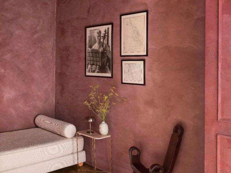 Lime Wash and Venetian Plaster Trends: Why Meoded Red Wine Is Having a Moment