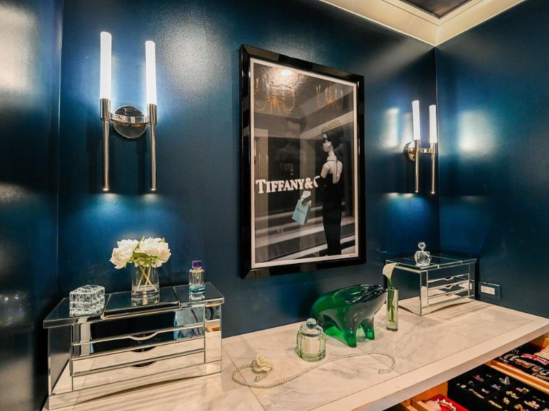 metallic paint accent wall ideas for modern interior design